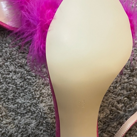 COPY - Brand new FSJ  Fluffy Sandals sz 8 1/2 - Picture 3 of 4